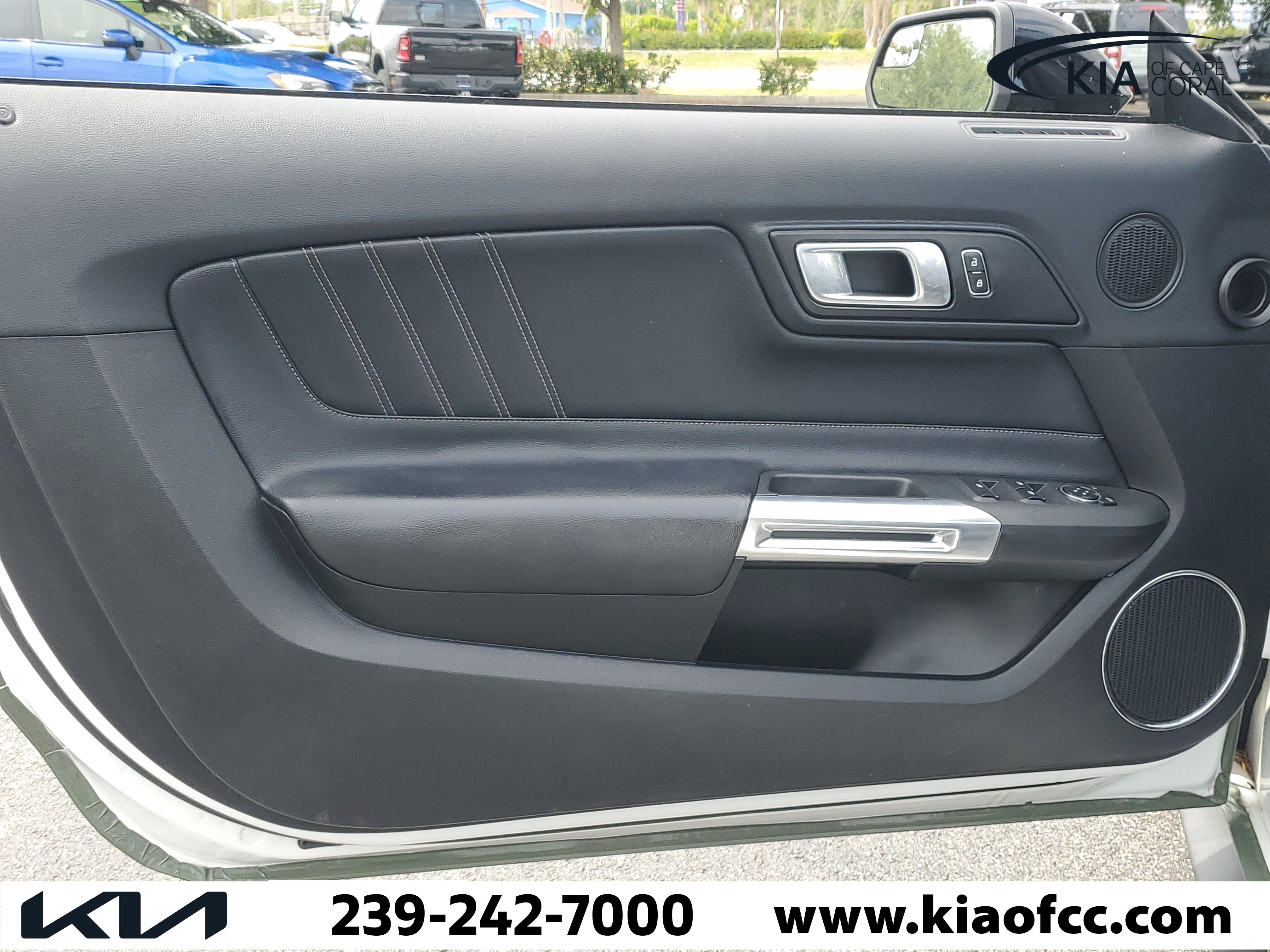 Used 2020 Ford Mustang GT Premium RWD image 18