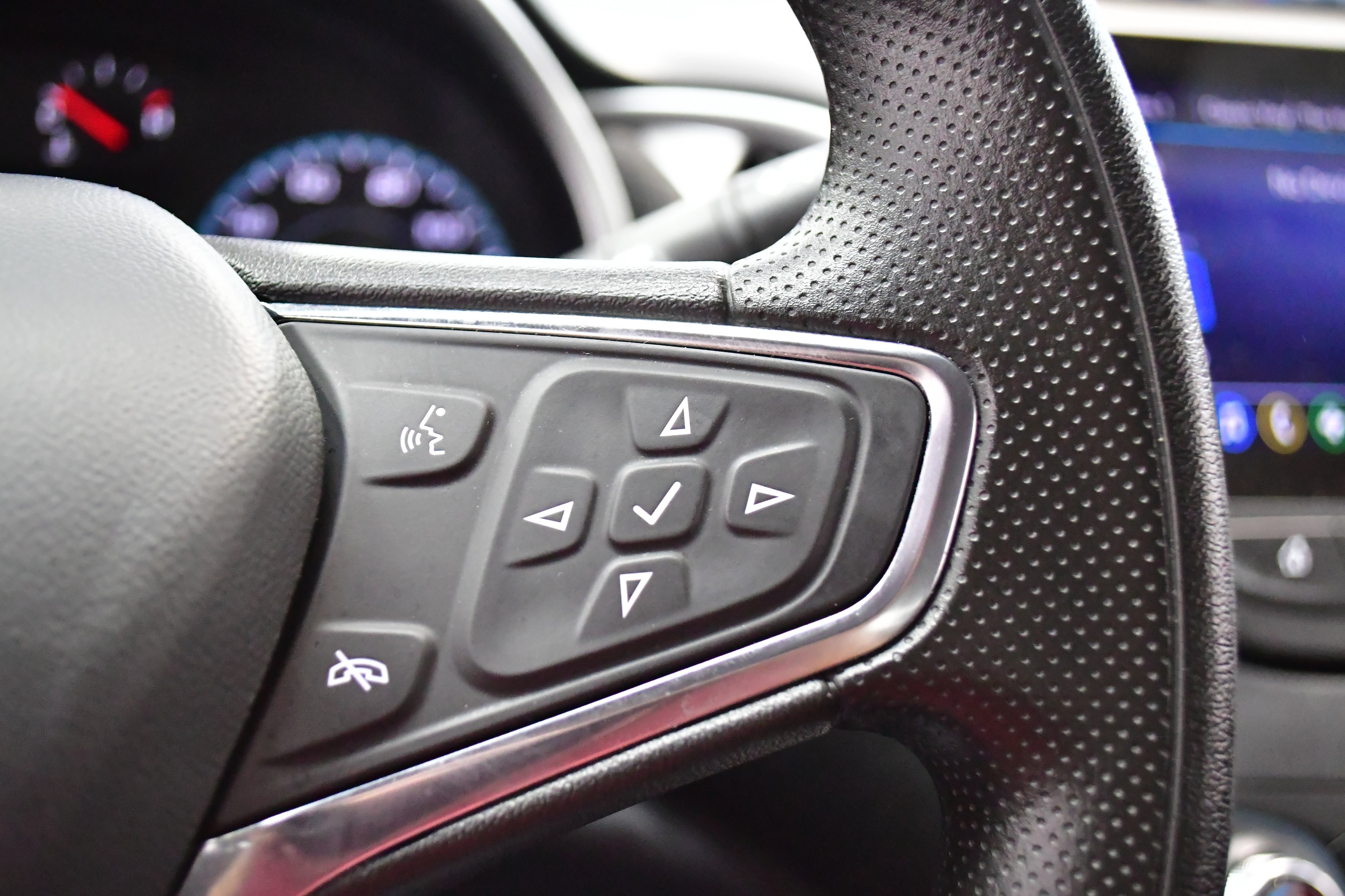 Used 2024 Chevrolet Malibu LT image 37