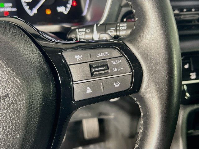 Used 2025 Honda Pilot EX-L image 18