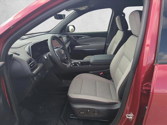 New 2026 Chevrolet Traverse LT w/ Driver Confidence Package image 4