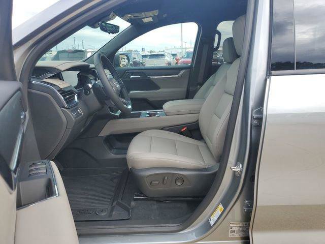 New 2026 GMC Acadia Elevation w/ Elevation Premium Package FWD image 10