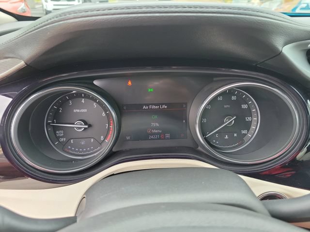 Used 2022 Buick Encore GX Select AWD/4WD image 27