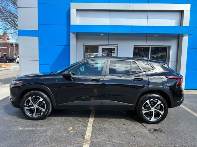 Used 2024 Chevrolet Trax RS w/ Sunroof Package image 6