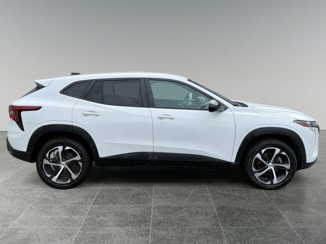 Certified 2024 Chevrolet Trax RS w/ Driver Confidence Package FWD image 6