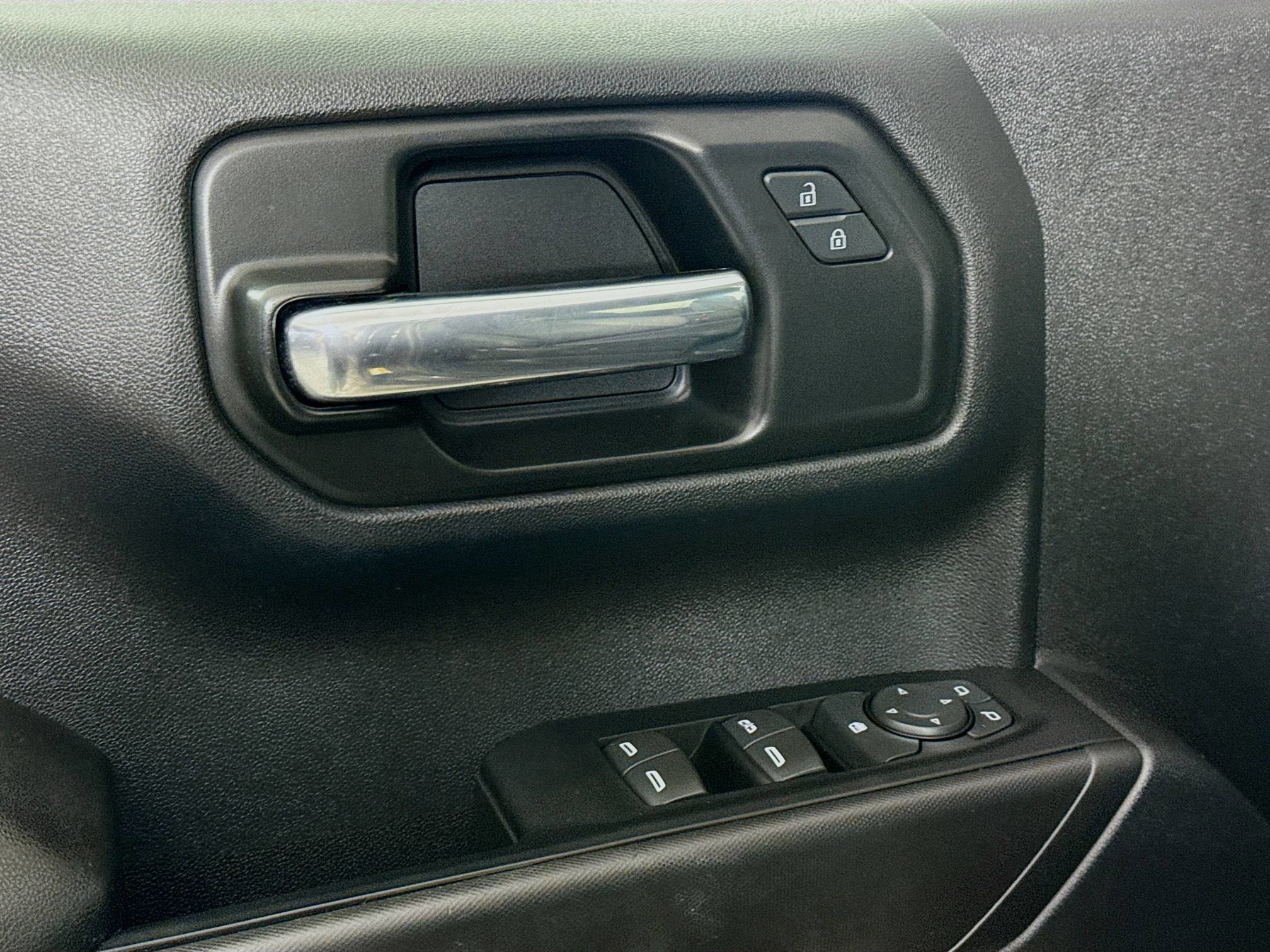 Used 2022 Chevrolet Silverado 1500 Custom Trail Boss w/ LPO, Dark Essentials Package image 24