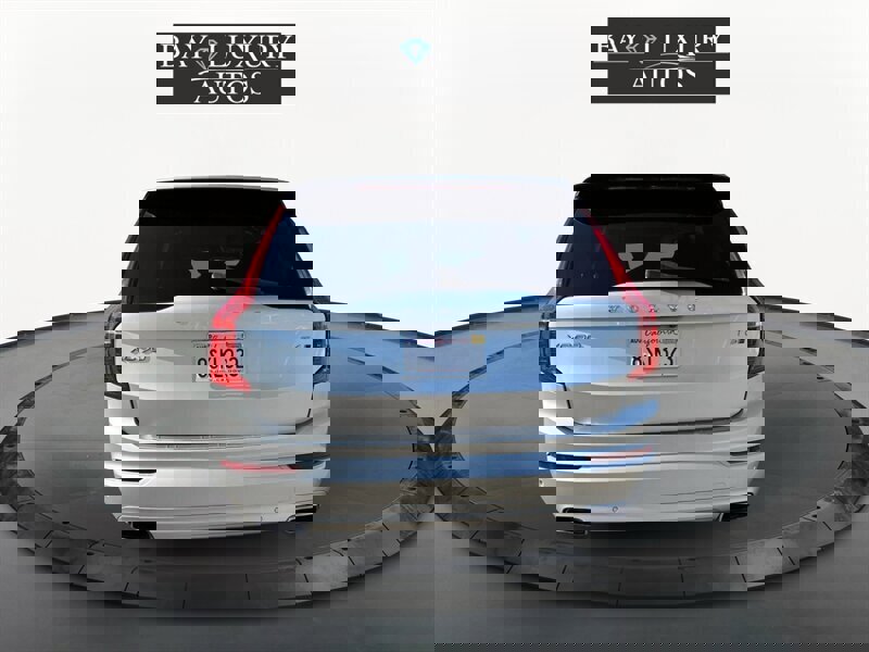 Used 2016 Volvo XC90 T6 Momentum w/ Momentum Plus Package image 21