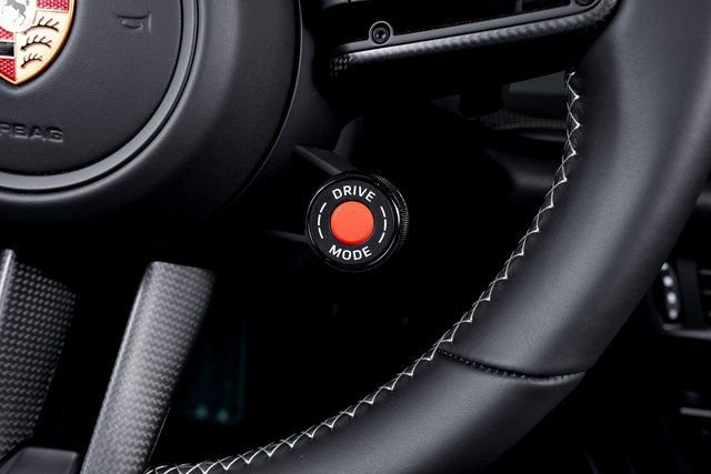 Certified 2026 Porsche 911 Targa 4 GTS image 38