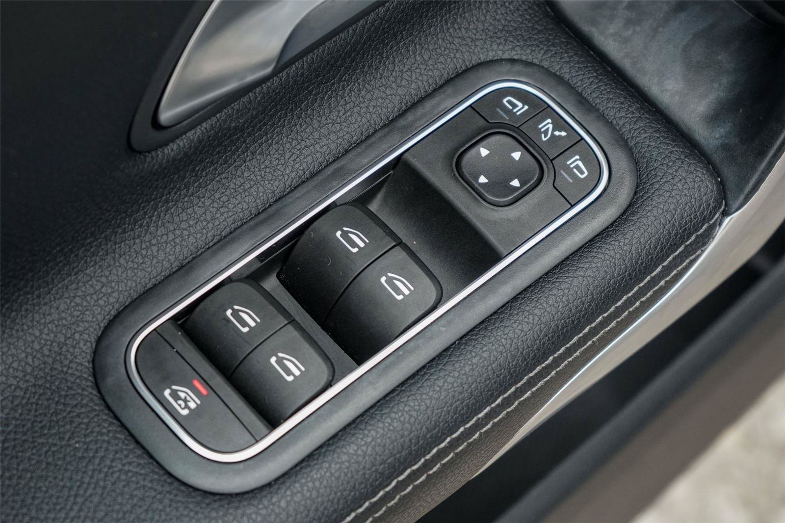 Used 2021 Mercedes-Benz CLA 250 4MATIC image 19