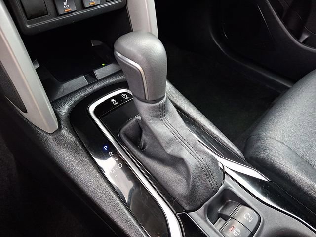 Used 2025 Toyota Corolla Cross XLE FWD image 15
