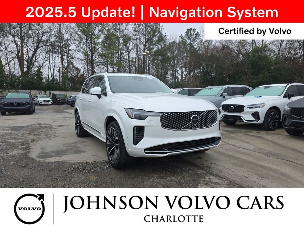 Certified 2025 Volvo XC90 B6 Plus image 3