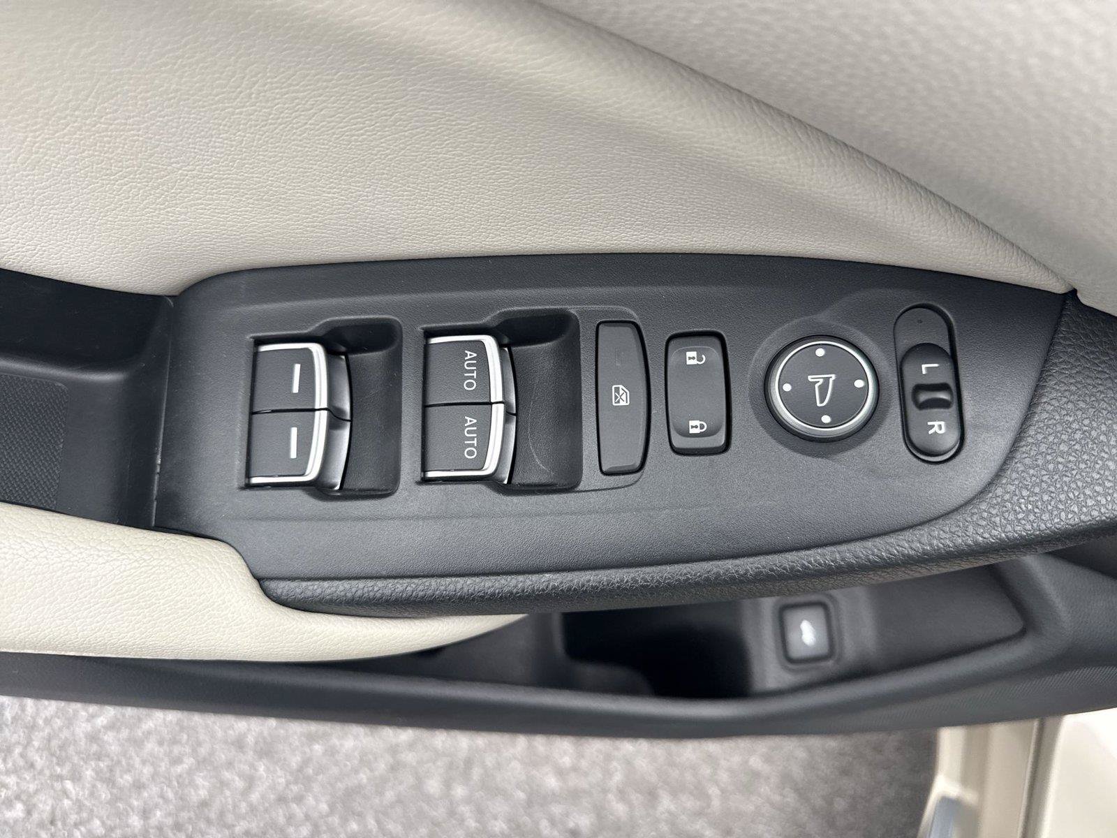 Certified 2018 Honda Accord EX image 13
