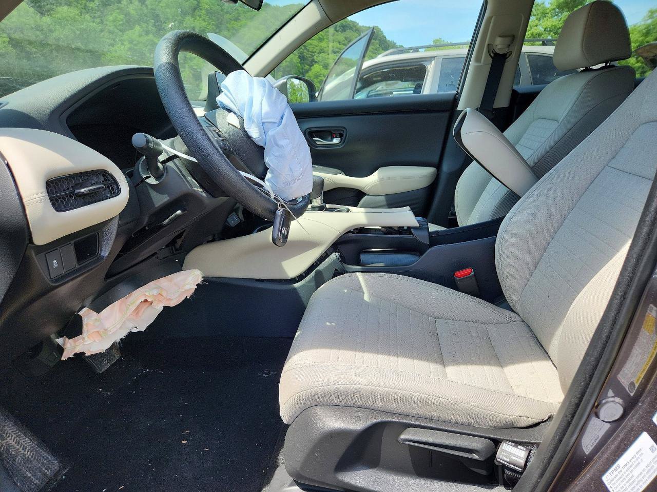 Used 2026 Honda HR-V LX image 6