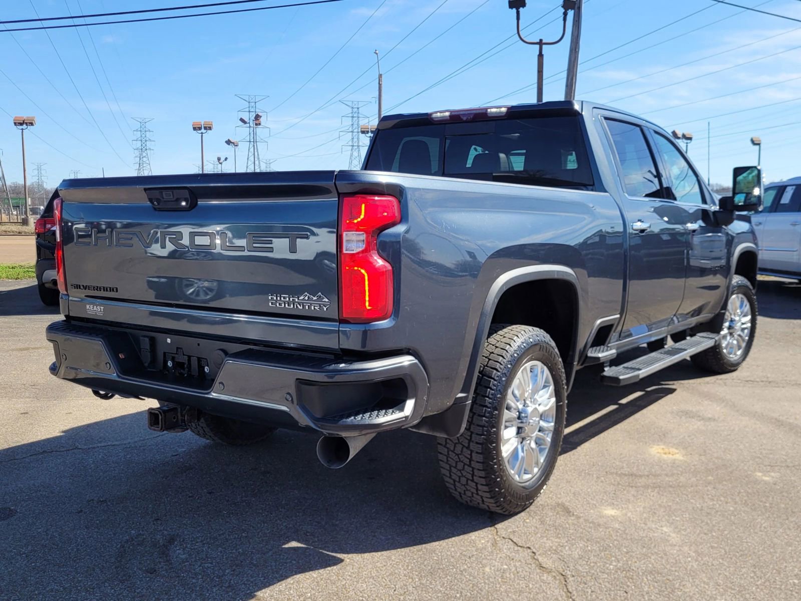 Used 2020 Chevrolet Silverado 3500 High Country w/ Technology Package image 10
