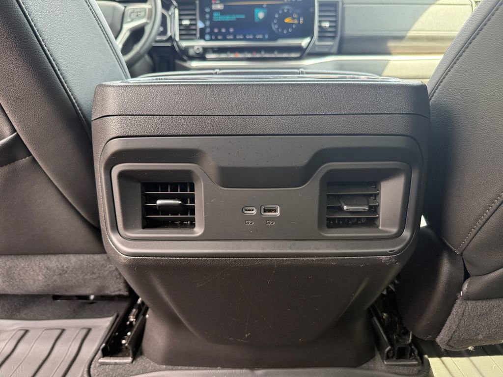 Used 2024 Chevrolet Silverado 1500 LT Trail Boss w/ Convenience Package II image 28