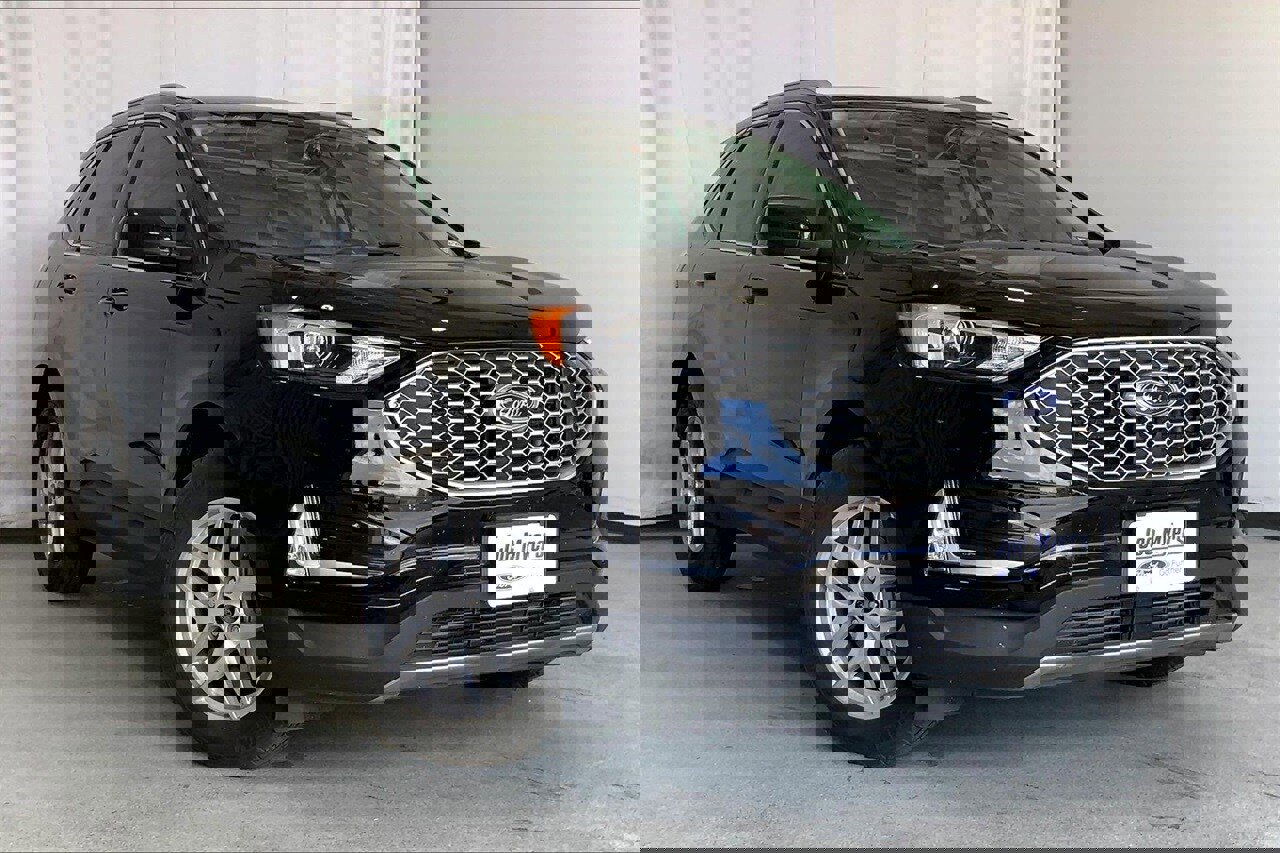 Used 2024 Ford Edge SEL w/ Convenience Package