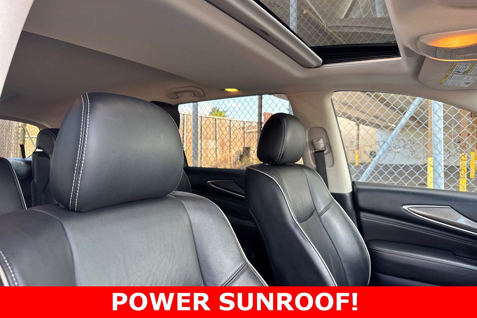 Used 2020 INFINITI QX60 Luxe w/ Essential Package image 13