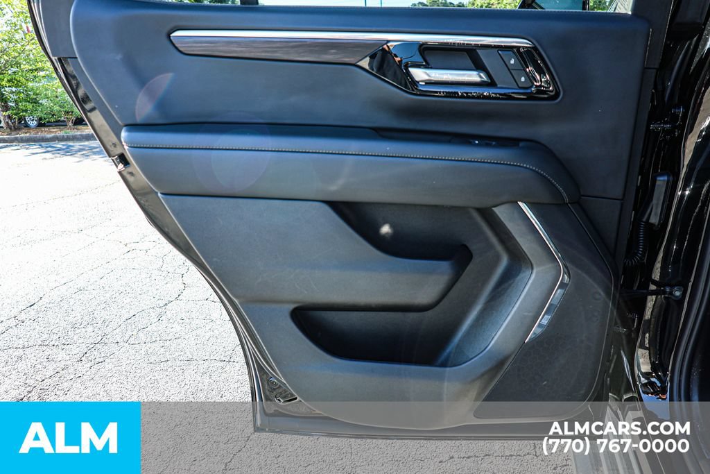 Used 2025 Chevrolet Tahoe LT AWD/4WD image 49