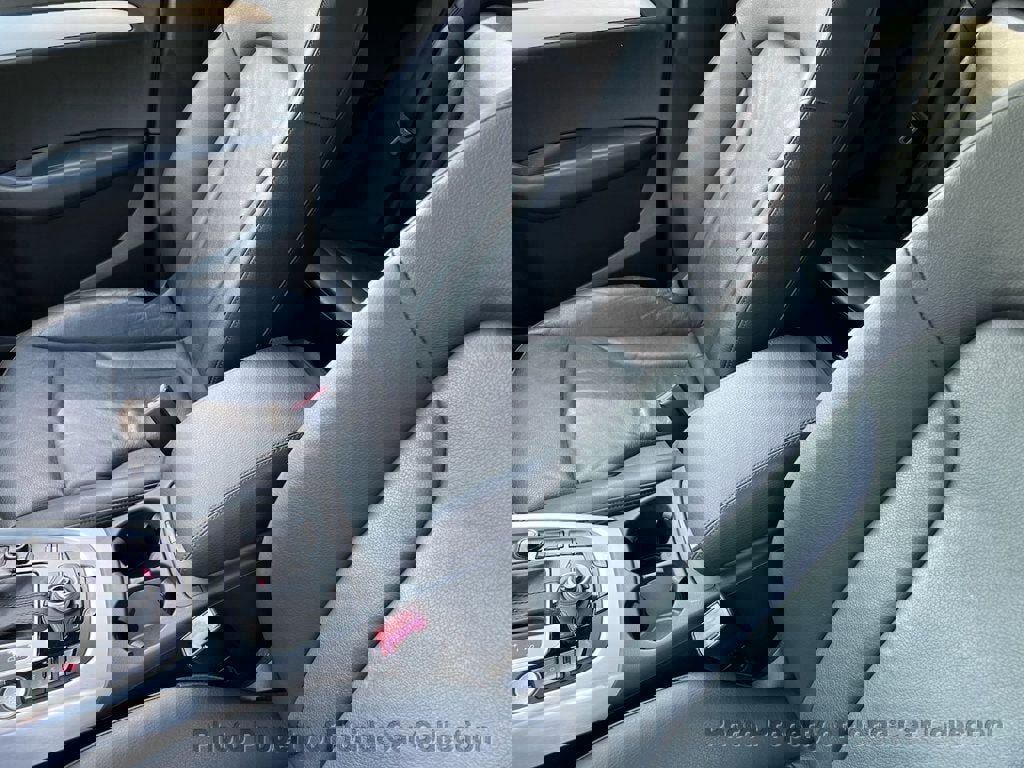 Used 2012 Audi Q5 3.2 Prestige image 35