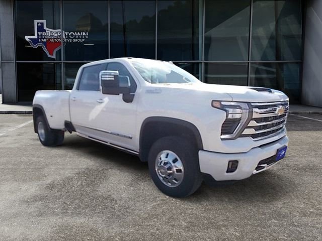 New 2025 Chevrolet Silverado 3500 High Country w/ High Country Premium Package video 1