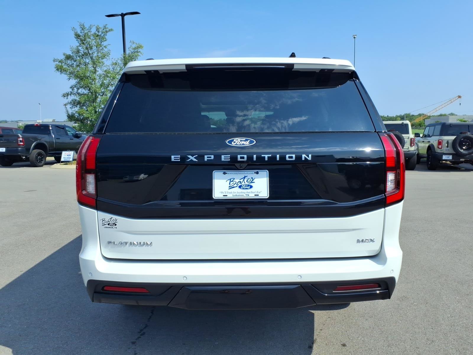 New 2027 Ford Expedition Max Platinum w/ Driver's Package AWD/4WD image 4
