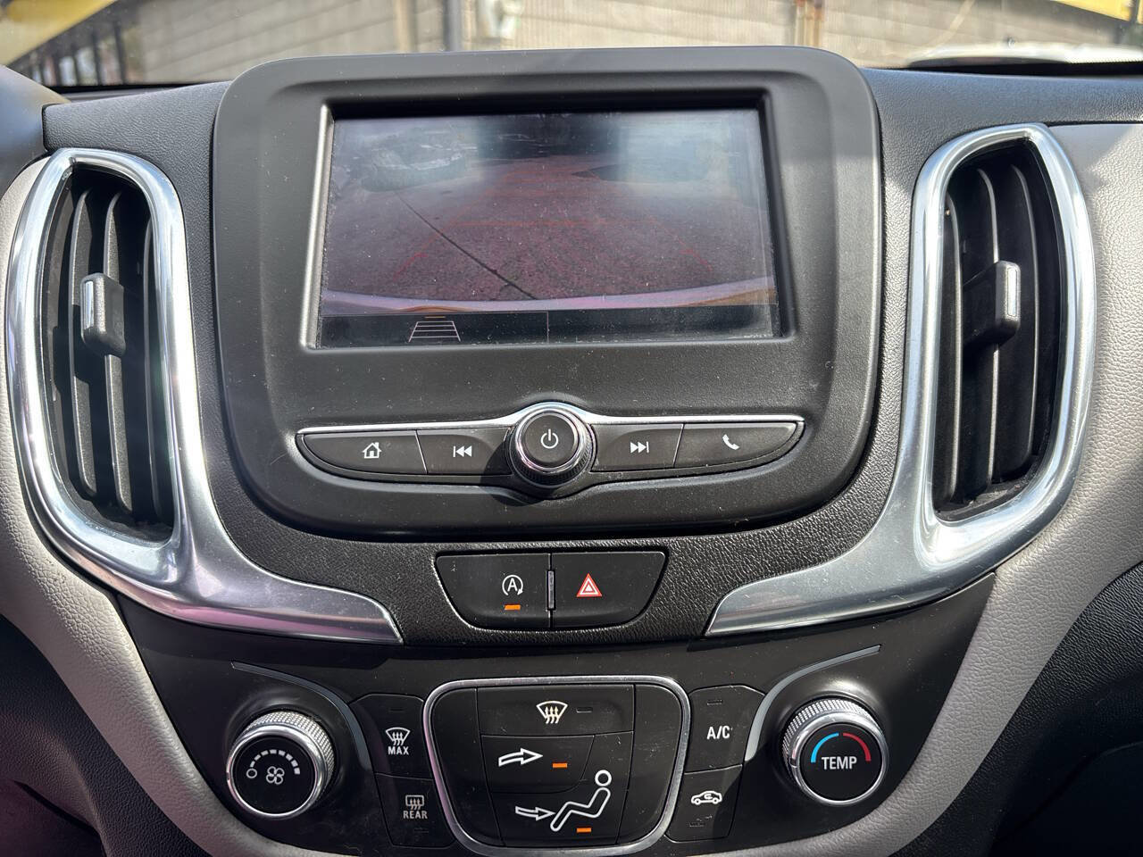 Used 2022 Chevrolet Equinox LS w/ LS Convenience Package image 13