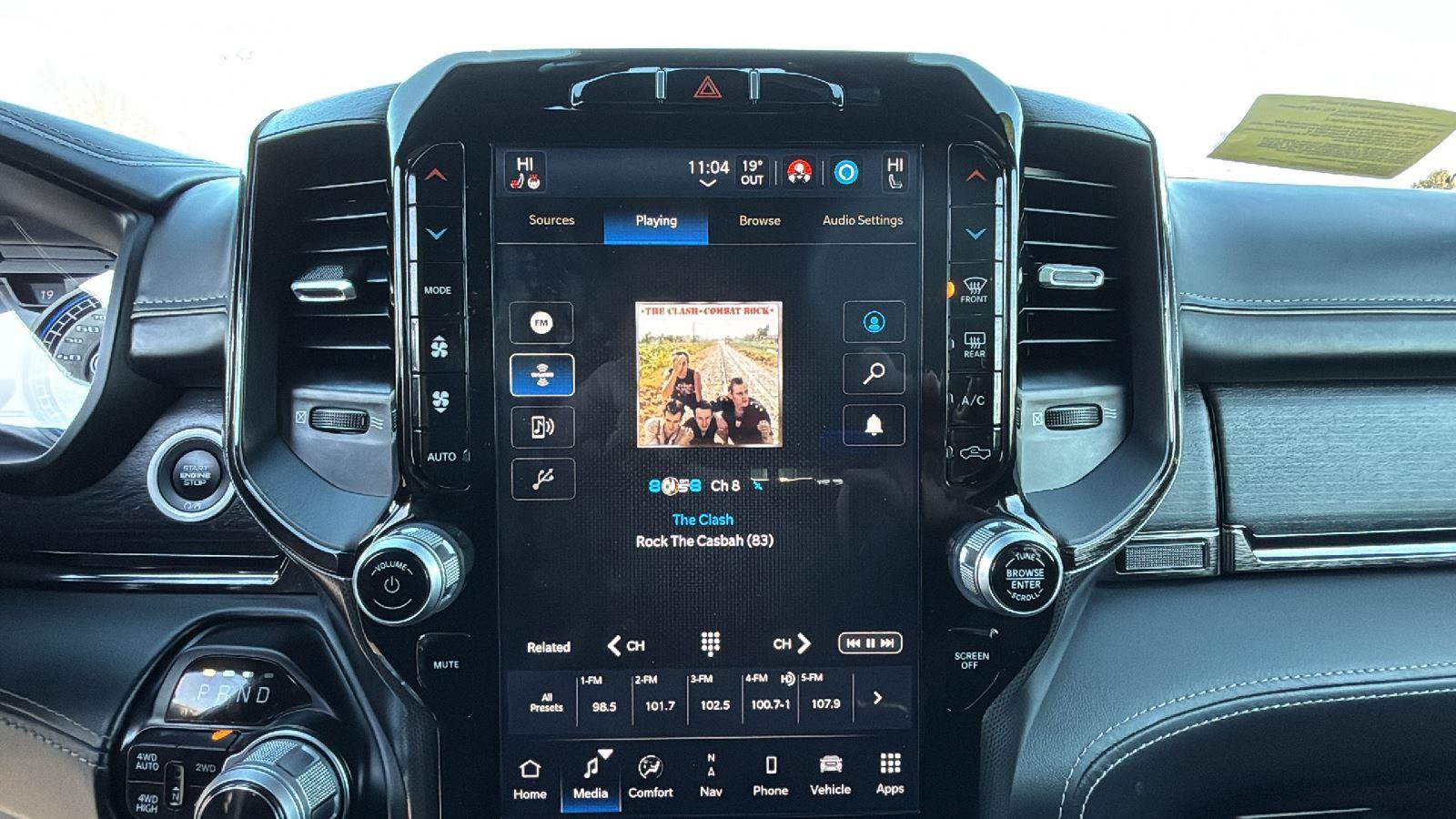 Used 2022 RAM 1500 Limited w/ Body Color Bumper Group image 20