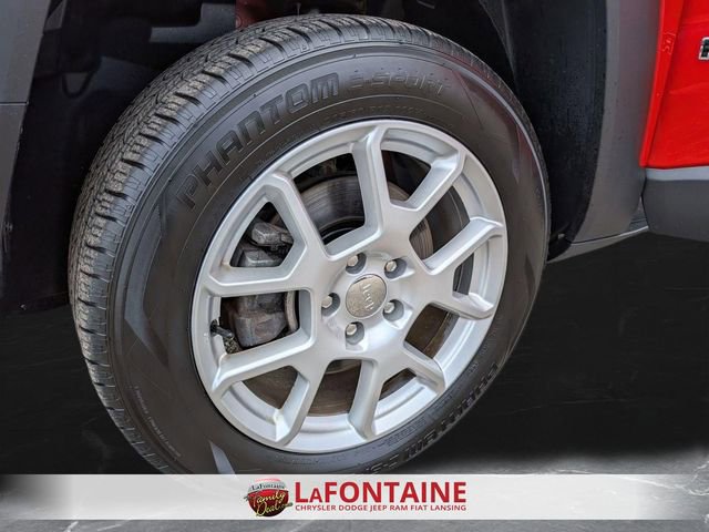 Certified 2019 Jeep Renegade Sport w/ Sport Appearance Group image 31