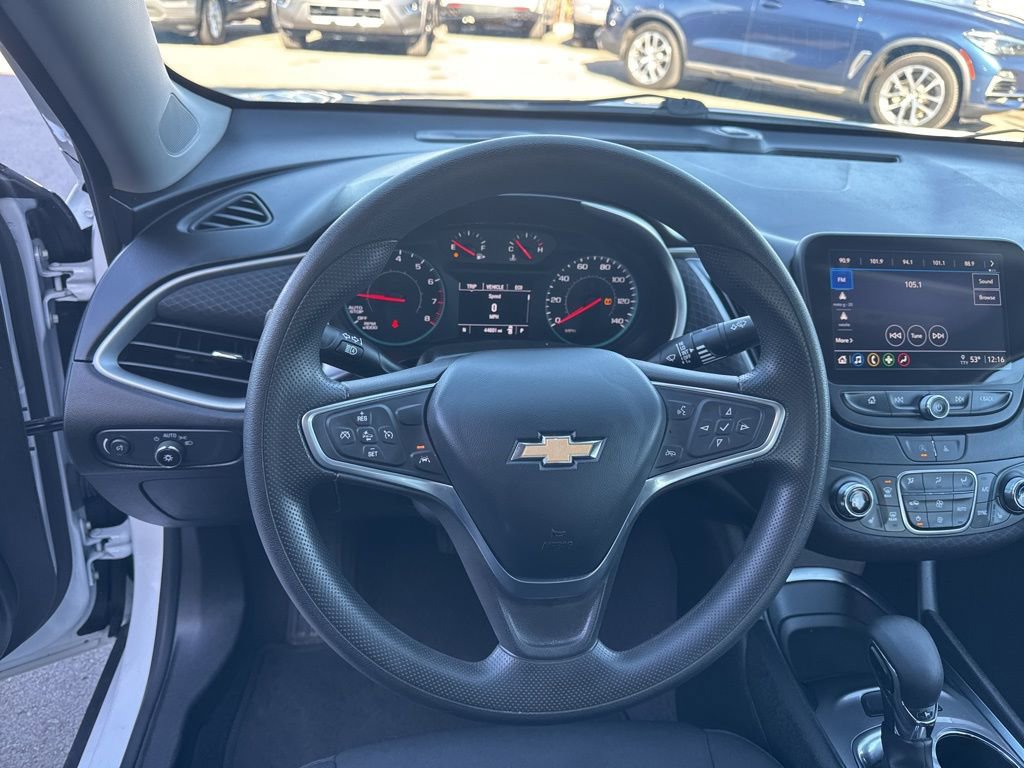 Used 2023 Chevrolet Malibu LT image 13