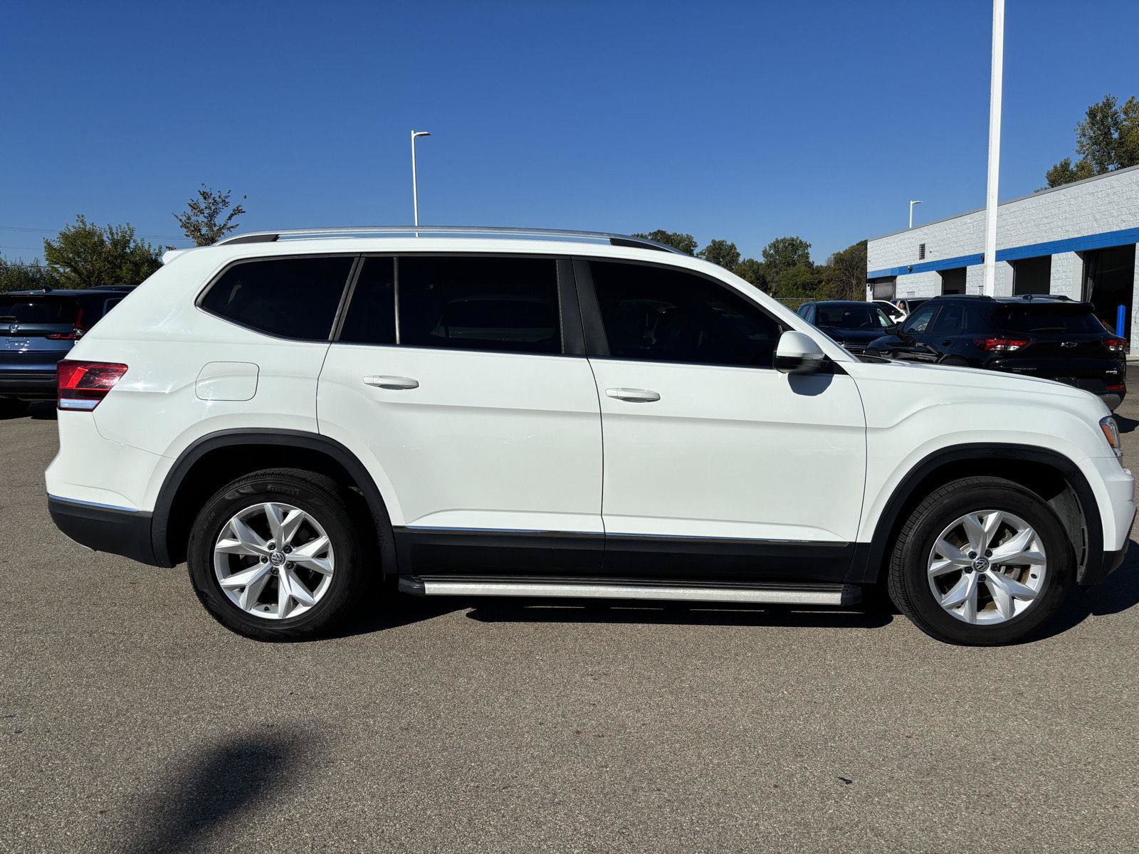 Used 2019 Volkswagen Atlas SEL AWD/4WD image 6