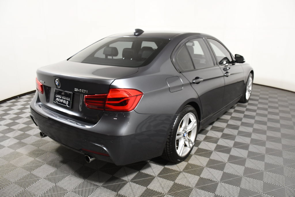 Used 2018 BMW 340i xDrive Sedan AWD/4WD image 6