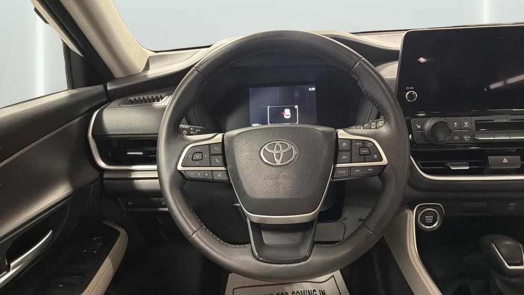 Used 2024 Toyota Grand Highlander XLE image 22