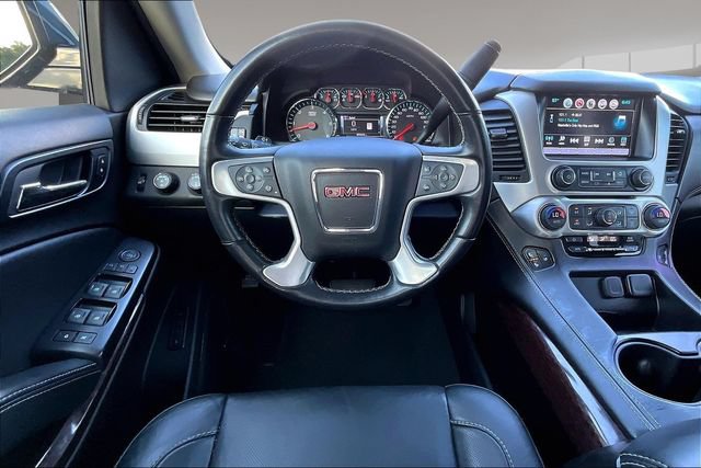 Used 2020 GMC Yukon SLT w/ Premium Edition AWD/4WD image 8
