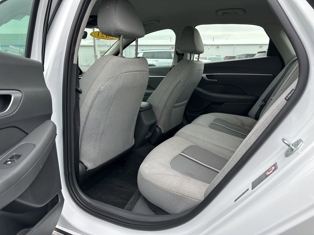 Used 2021 Hyundai Sonata SE image 17