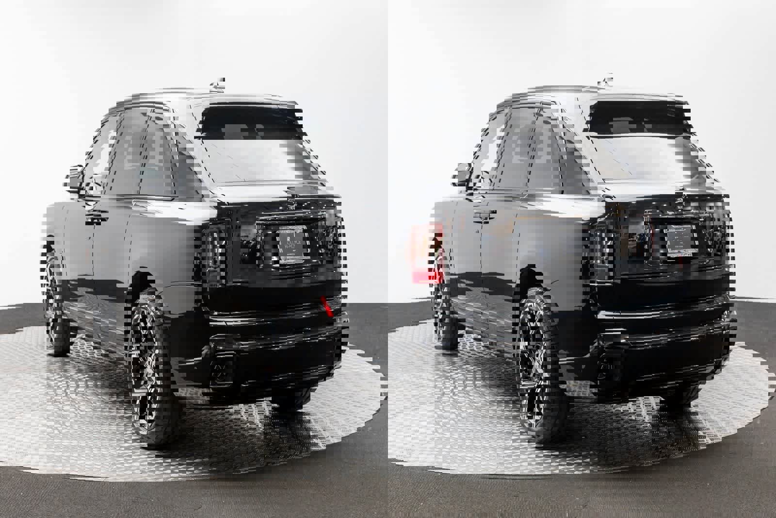 New 2026 Rolls-Royce Cullinan Black Badge image 8