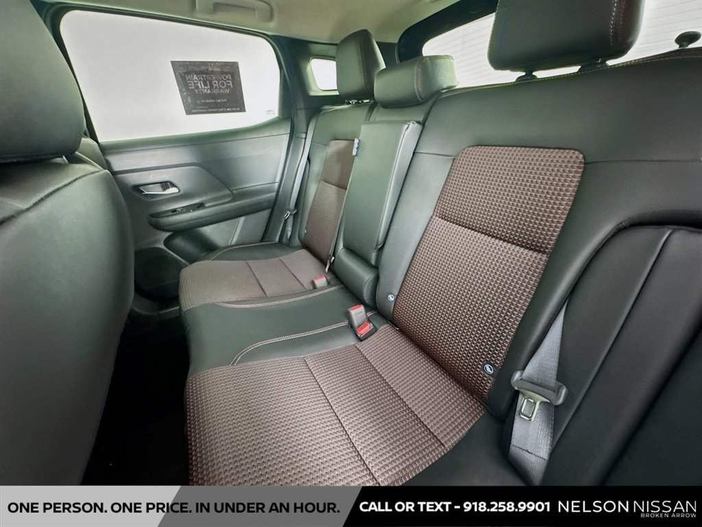 New 2026 Nissan Kicks SR w/ SR Premium Package FWD image 24