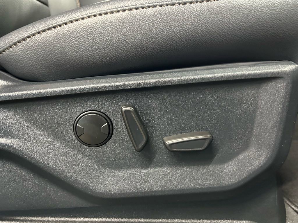 New 2026 Ford F350 Lariat w/ Tremor Off-Road Package image 47