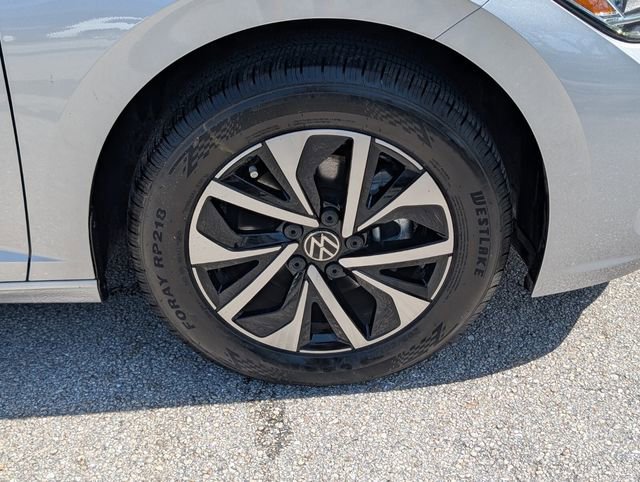 Certified 2022 Volkswagen Jetta S FWD image 14
