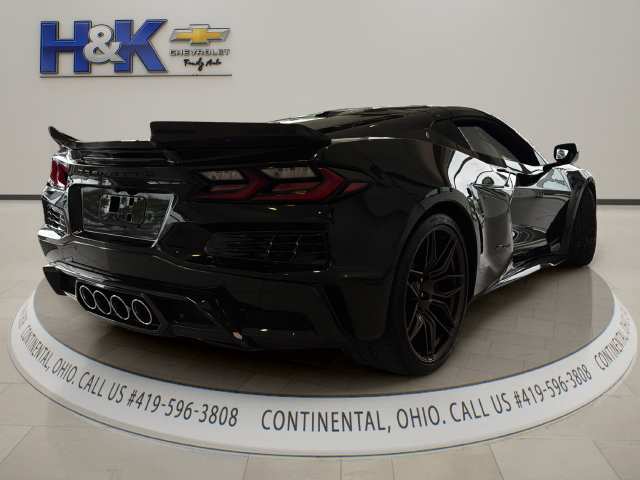 Used 2024 Chevrolet Corvette Z06 w/ Battery Protection Package RWD image 6