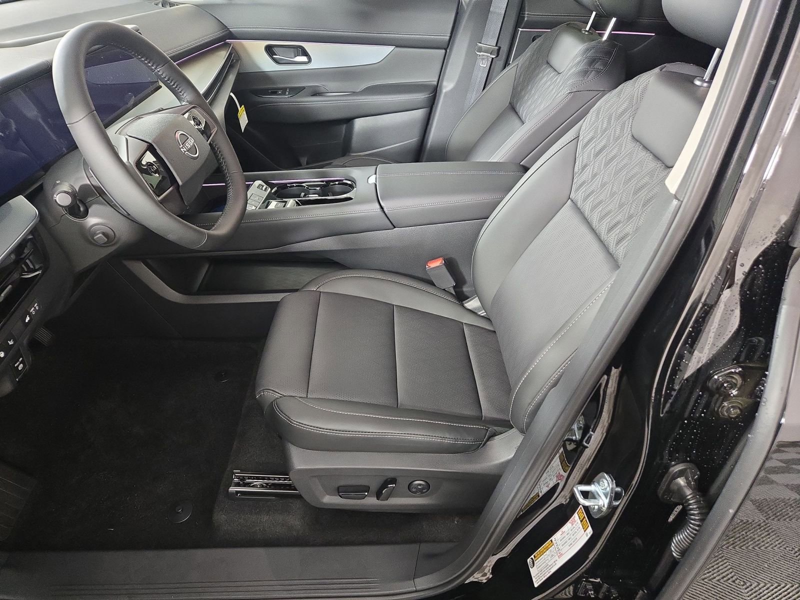 New 2026 Nissan Murano Platinum w/ Cargo Package AWD/4WD image 3