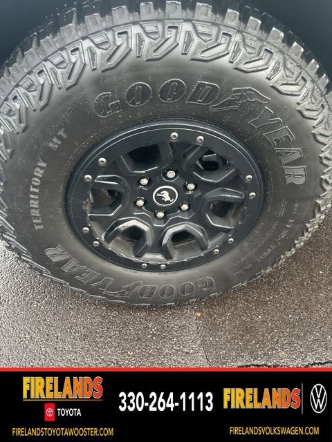 Used 2023 Ford Bronco Wildtrak image 7