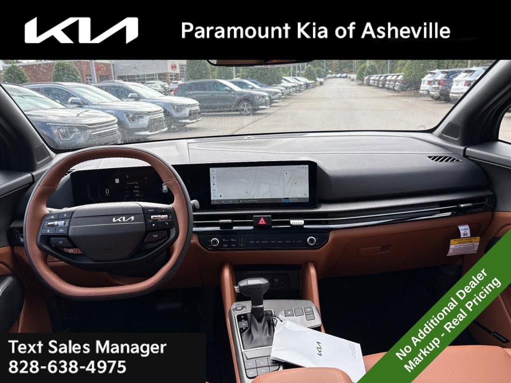 New 2026 Kia Sportage X-Line w/ X-Line Technology Package image 7