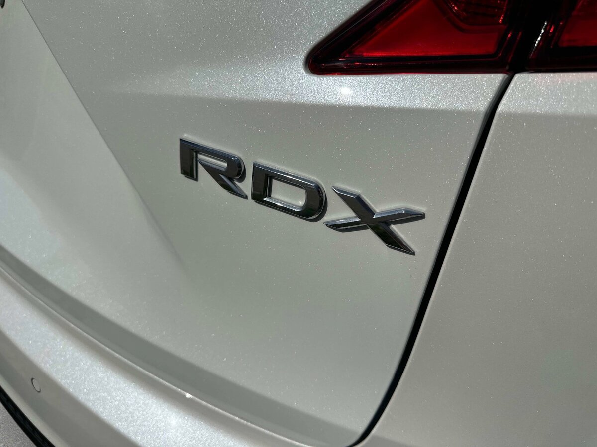 Used 2023 Acura RDX w/ Technology Package FWD image 8