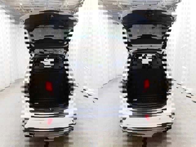 Used 2017 Hyundai Santa Fe Limited image 10