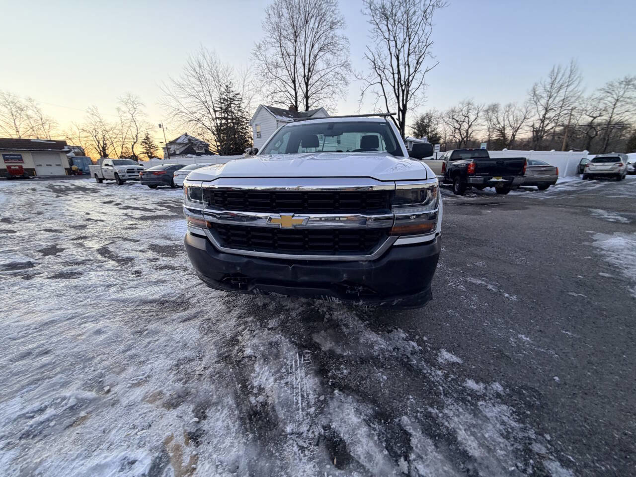 Used 2017 Chevrolet Silverado 1500 W/T w/ Trailering Package image 3