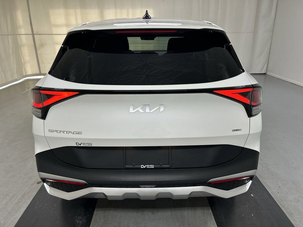 Certified 2023 Kia Sportage LX image 20