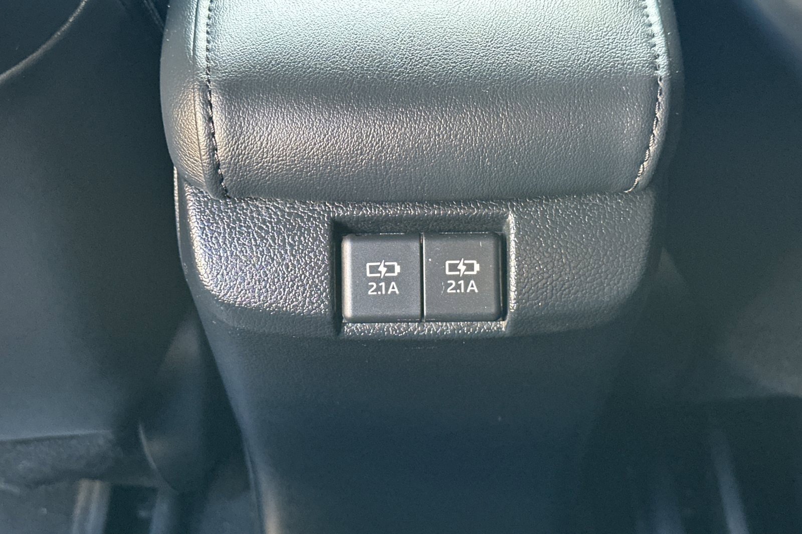 Used 2021 Toyota Prius Prime XLE image 15