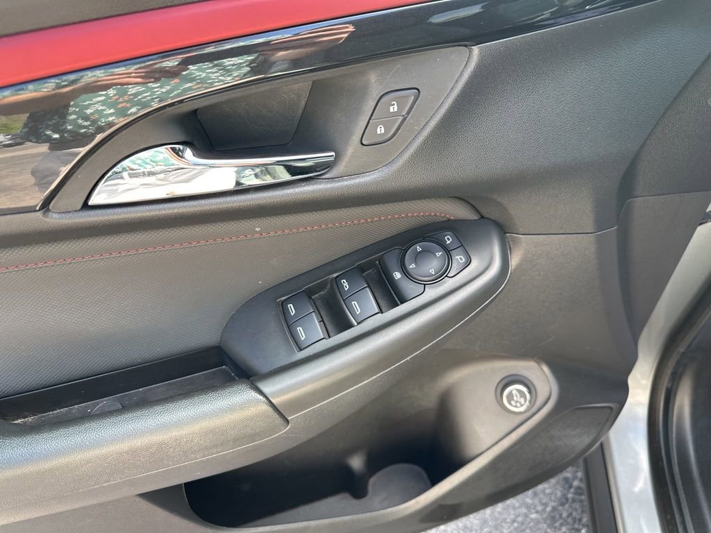 Used 2025 Chevrolet TrailBlazer RS w/ Convenience Package image 14