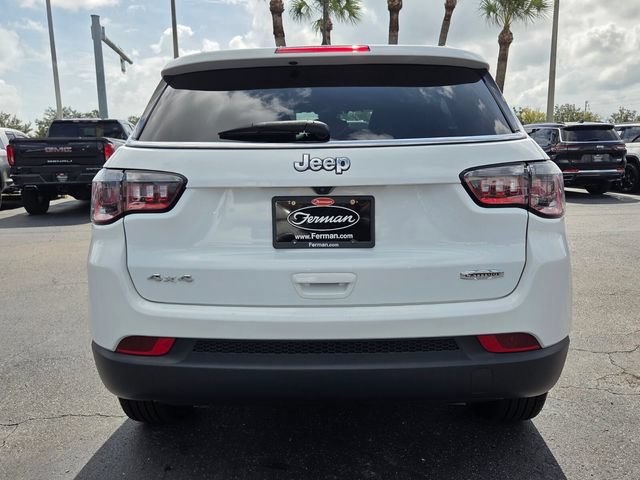 Certified 2024 Jeep Compass Latitude AWD/4WD image 6