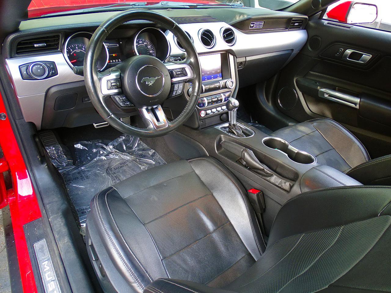 Used 2020 Ford Mustang GT Premium RWD image 19