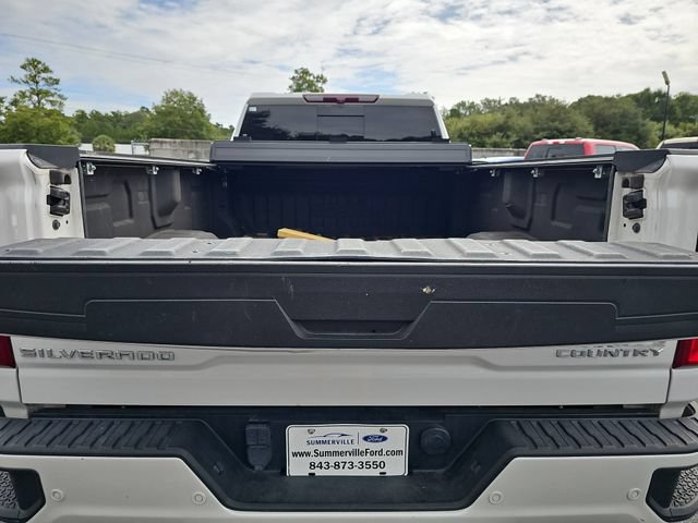 Used 2022 Chevrolet Silverado 3500 High Country w/ Safety Package II AWD/4WD image 12